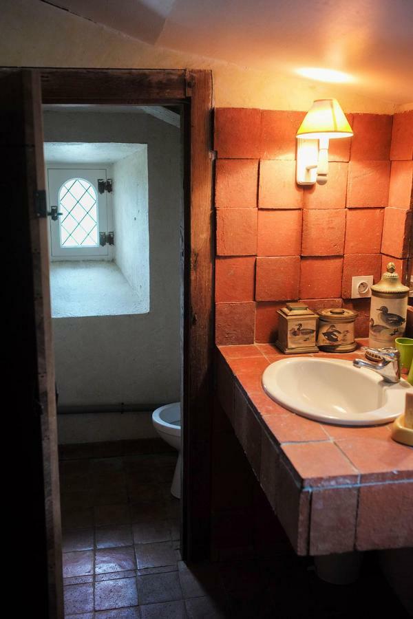Logis De La Robliniere Bed & Breakfast Landevieille Екстериор снимка